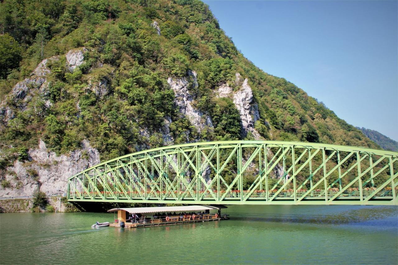 Ribiska Vasica - Fishermen'S Village Radece Zewnętrze zdjęcie